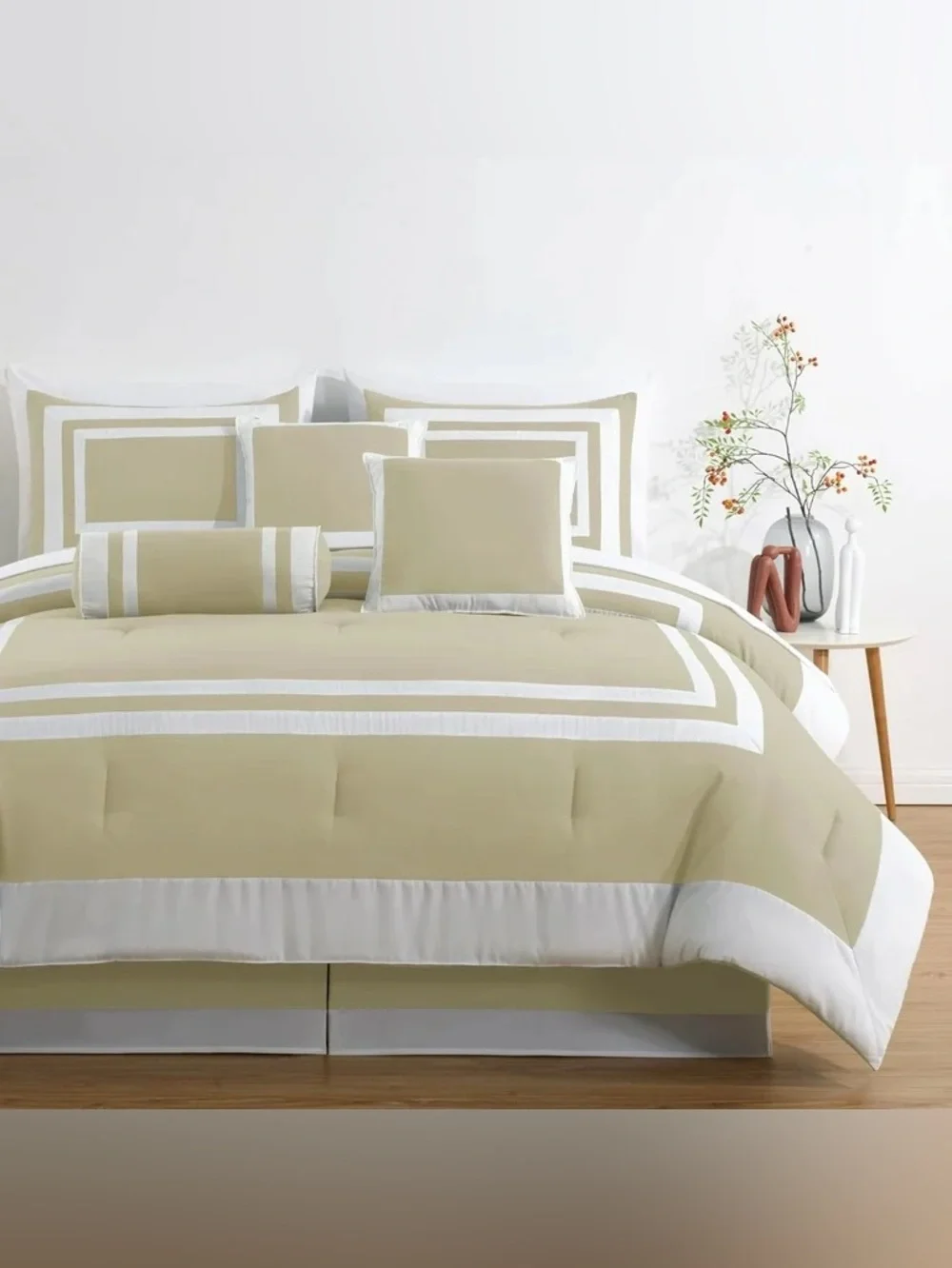 Taupe and White king 3 piece Comforter Set